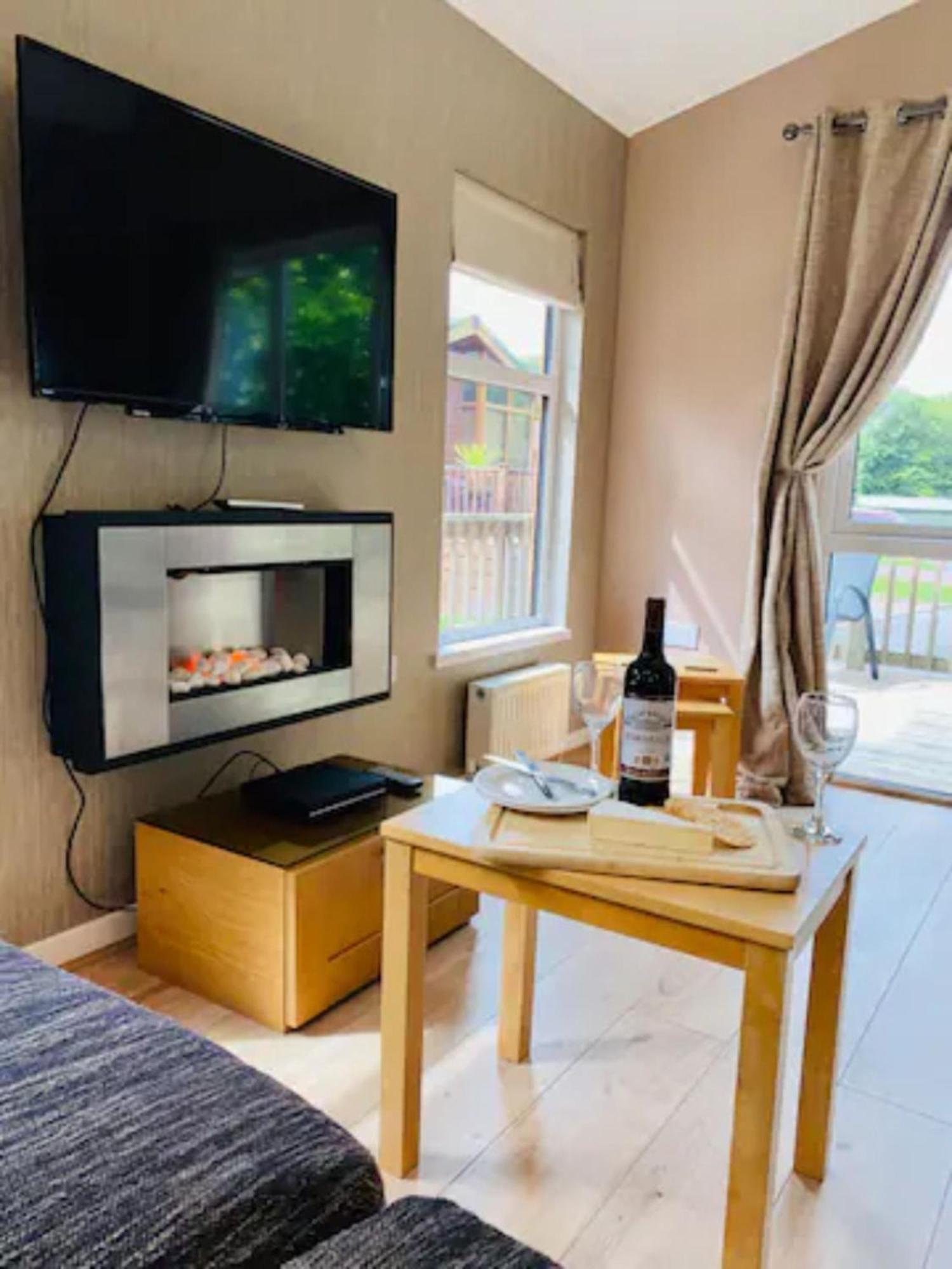 Mariners Lodge Saint Minver Экстерьер фото